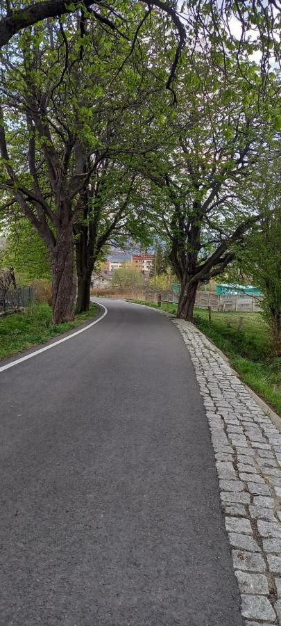 코바리 Na Lesnej 아파트 외부 사진